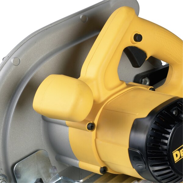 SCIE CIRCULAIRE 1700W 240MM