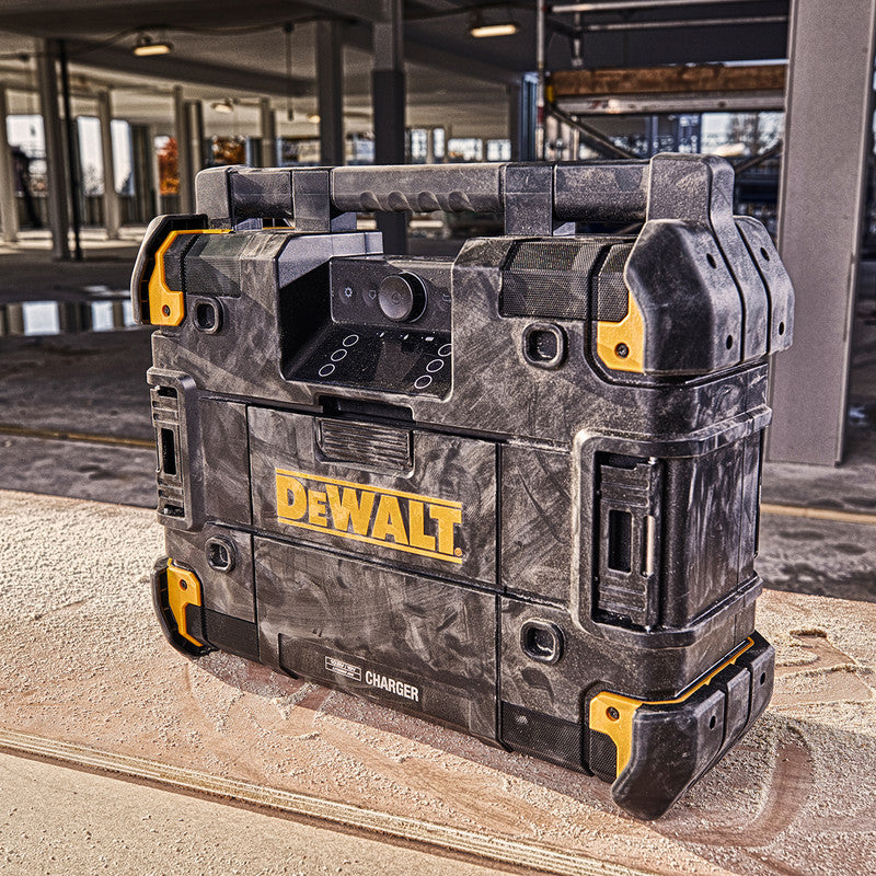 DEWALT TSTAK RADIO + CHARGEUR XR, Debrico, magasin de matériaux de construction sur Bruxelles