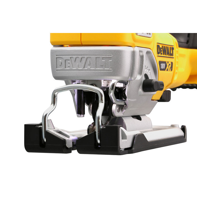 SCIE SAUTEUSE 18V XR BRUSHLESS 2X 5.0AH, Debrico, magasin de matériaux de construction sur Bruxelles