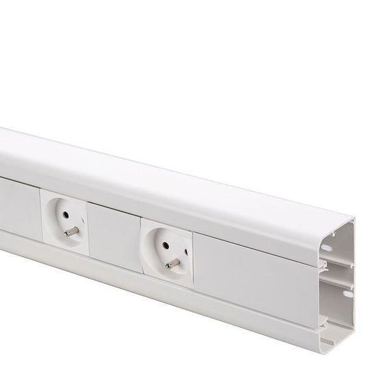 Debrico, magasin de matériaux de construction sur Bruxelles, GOULOTTE KUADRA 90X55MM 2M BLANC, 